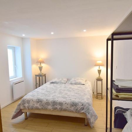 Maison De Ville Entiere Diou  Kültér fotó